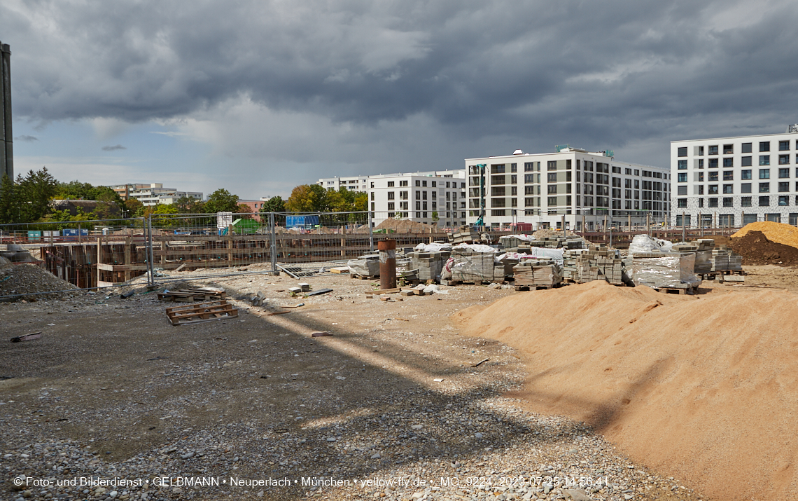 25.07.2023 - Rundgang im Alexisquartier in Neuperlach